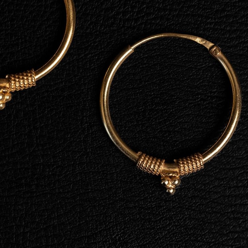 Guidance | Boucles d'oreilles créoles - Or - NOIR KĀLA