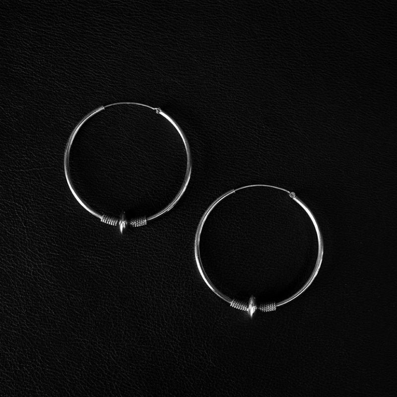 Nua I | Boucles d'oreilles créoles  - NOIR KĀLA