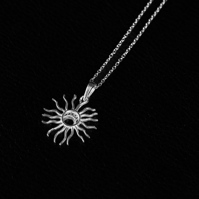 Le Soleil | Pendentif - NOIR KĀLA