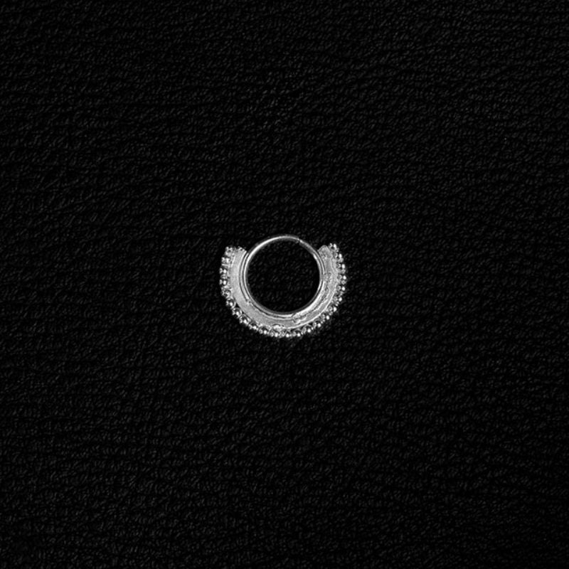 Indépendant | Piercing au septum - NOIR KĀLA