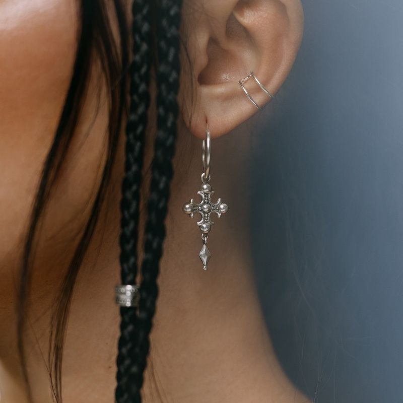 Fleur Cross | Charm Hoop Earrings – 925 Silver - NOIR KĀLA