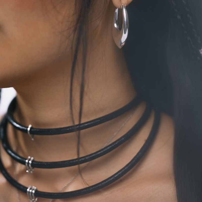 Karma II | Collier tour de cou - NOIR KĀLA