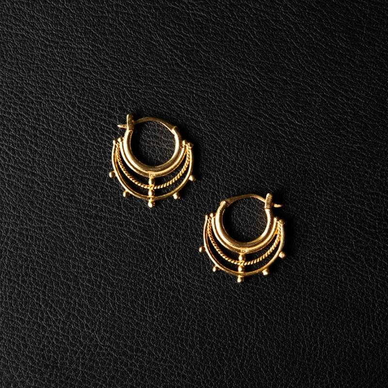 Cosmic | Boucles d'oreilles créoles - Or - NOIR KĀLA