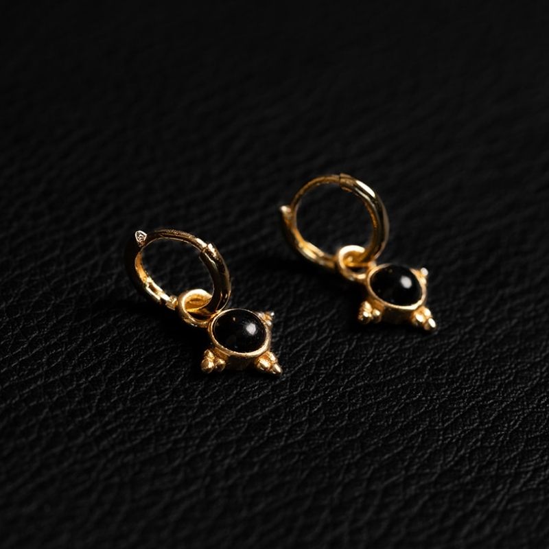 Dark Onyx | Boucles d'oreilles créoles à breloques - Or - NOIR KĀLA