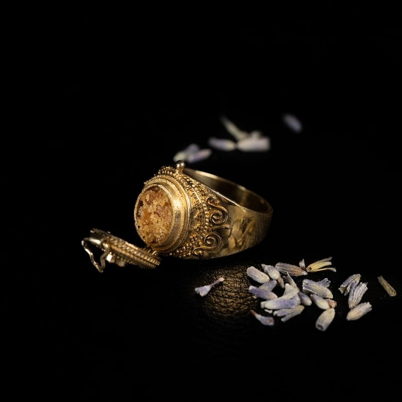 Poison | Ring - Brass
