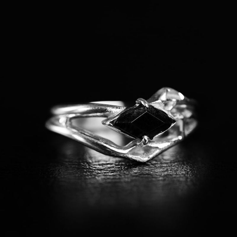 Disorder | Ring - NOIR KĀLA - NOIR KĀLA