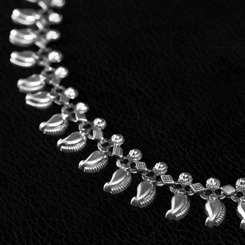 Sundari I | Collier - NOIR KĀLA