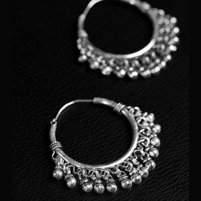 Wind Womxn | Boucles d'oreilles créoles - NOIR KĀLA