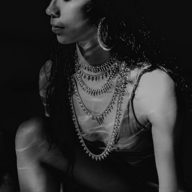 Devī I | Collar Necklace