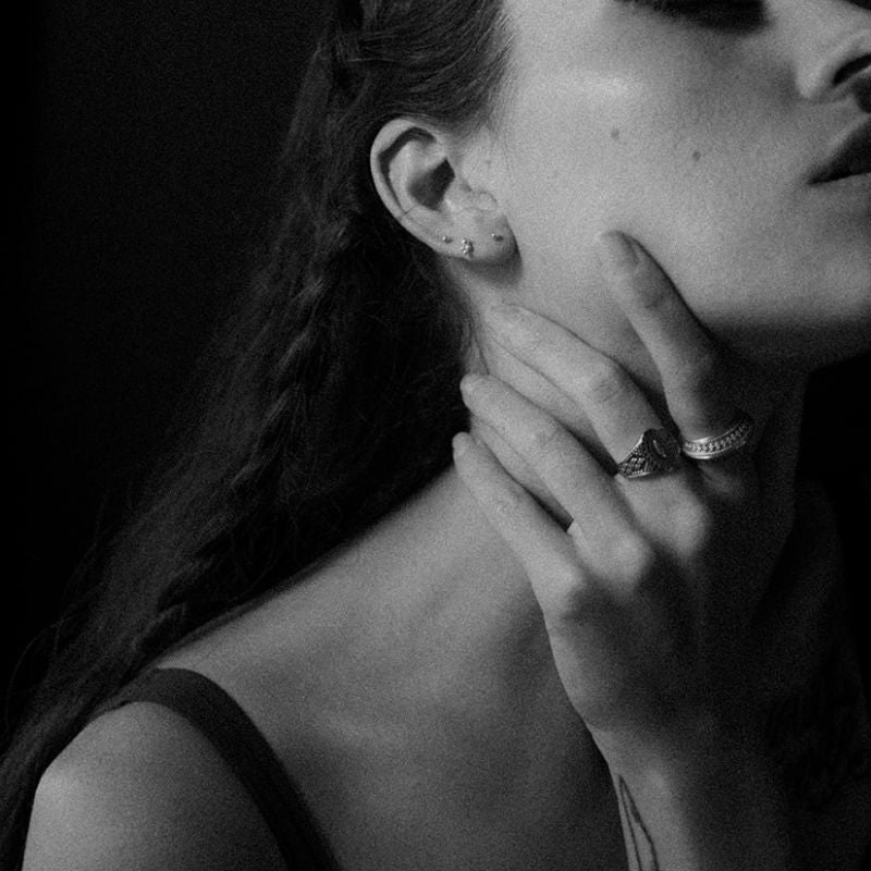 Le Dôme | Bague - NOIR KĀLA