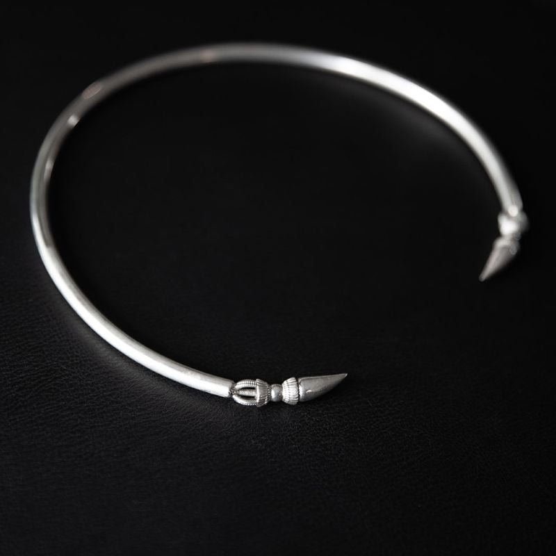 Xeyna Torque | Collier