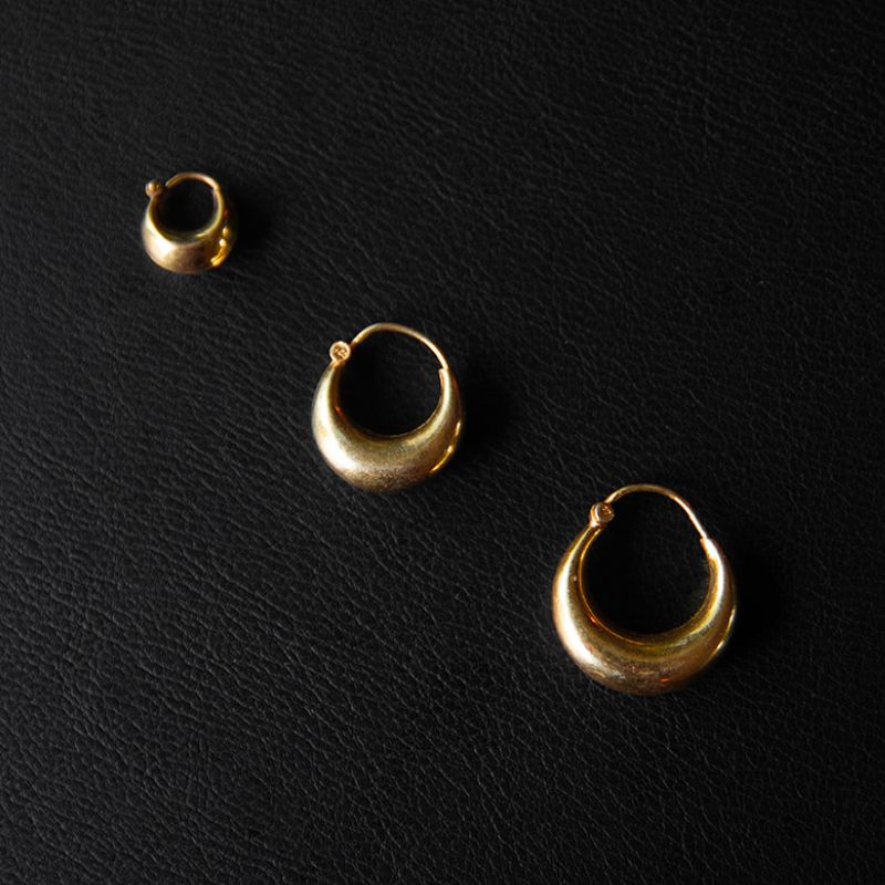 Yasmin | Boucles d'oreilles créoles - Or - NOIR KĀLA