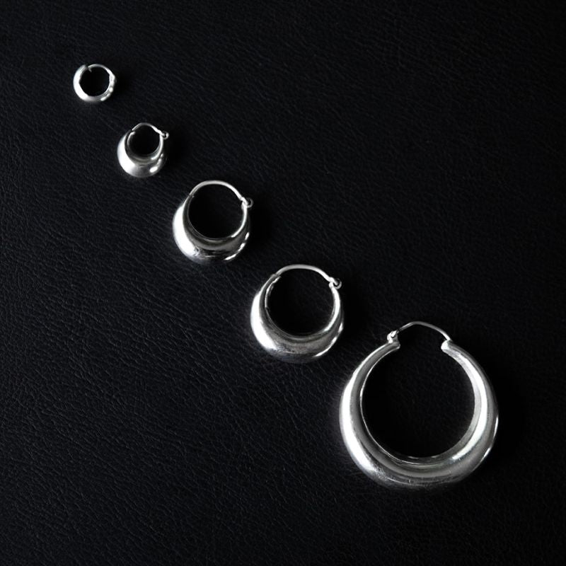 Yasmine | Boucles d'oreilles créoles  - NOIR KĀLA