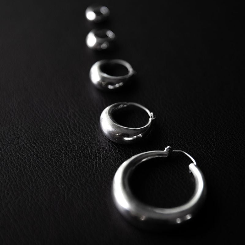 Yasmine | Boucles d'oreilles créoles  - NOIR KĀLA