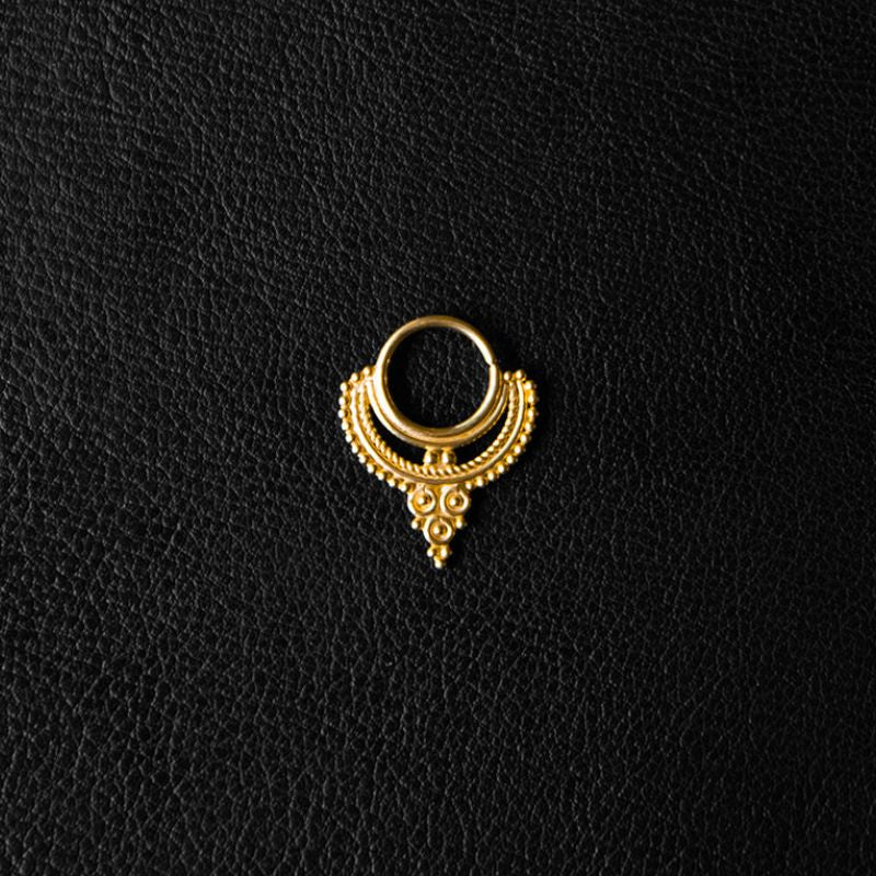 Divine | Septum Piercing - Gold (18k Sale Collection)