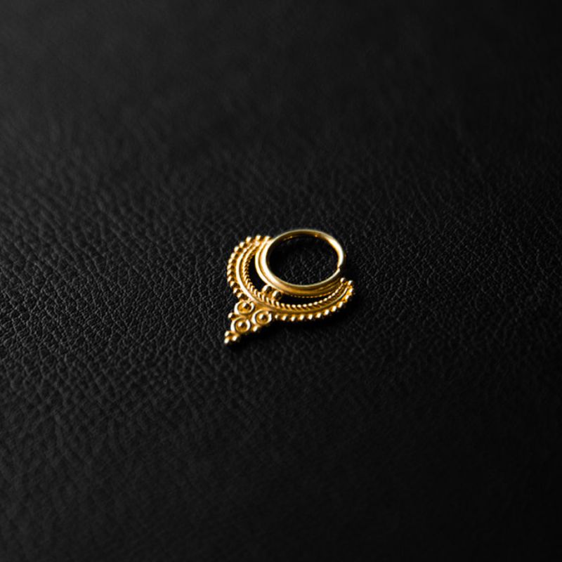 Divine | Septum Piercing - Gold (18k Sale Collection)
