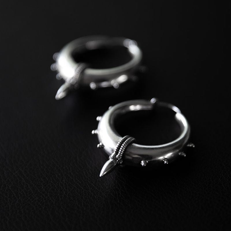 Pushkar | Boucles d'oreilles créoles - NOIR KĀLA