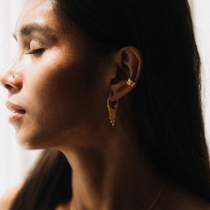 Charm | Boucles d'oreilles créoles - Or - NOIR KĀLA
