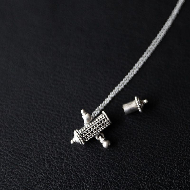 Prayer Amulet | Pendant Necklace – 925 Silver - NOIR KĀLA