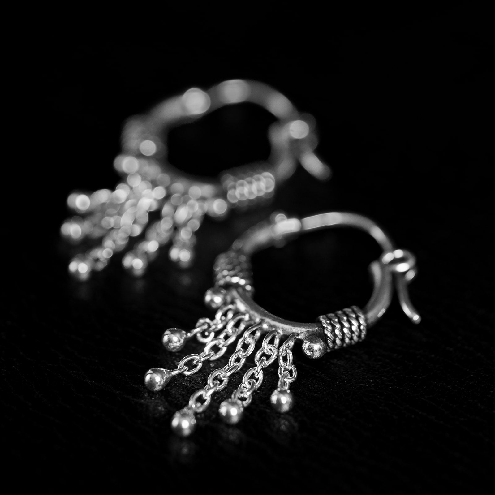 Charm | Boucles d'oreilles créoles - NOIR KĀLA