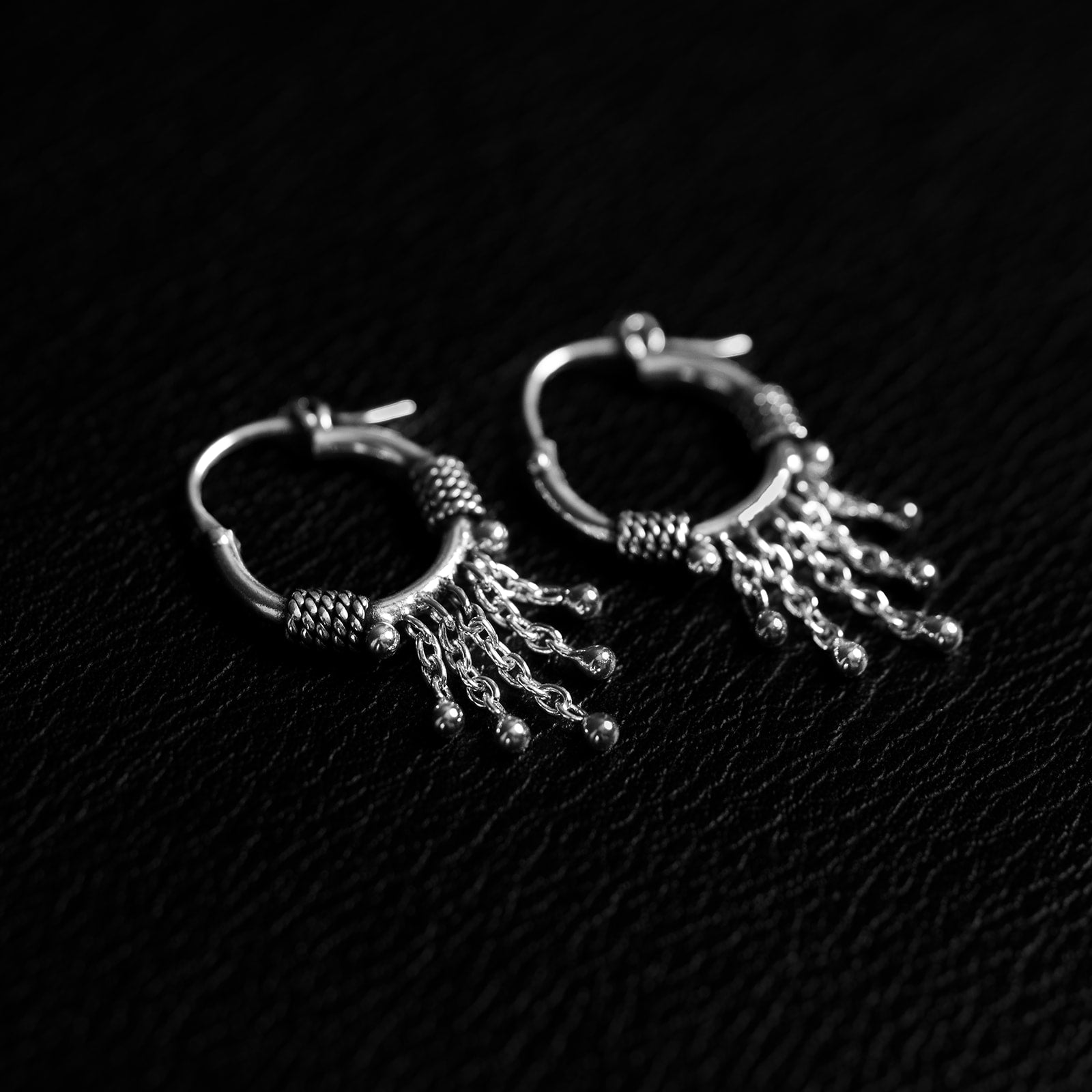 Charm | Boucles d'oreilles créoles - NOIR KĀLA