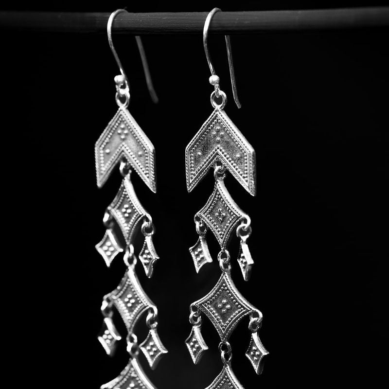 Quintessence | Boucles d&#39;oreilles - Argent 925 - NOIR KĀLA
